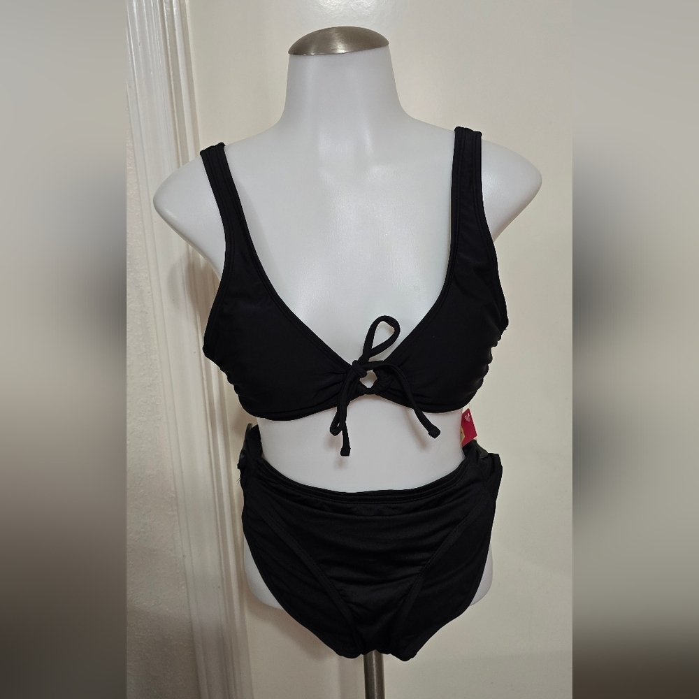 #810 Black Women's Swimwear Set